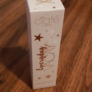 Ciate London everyday vacay coconut setting spray